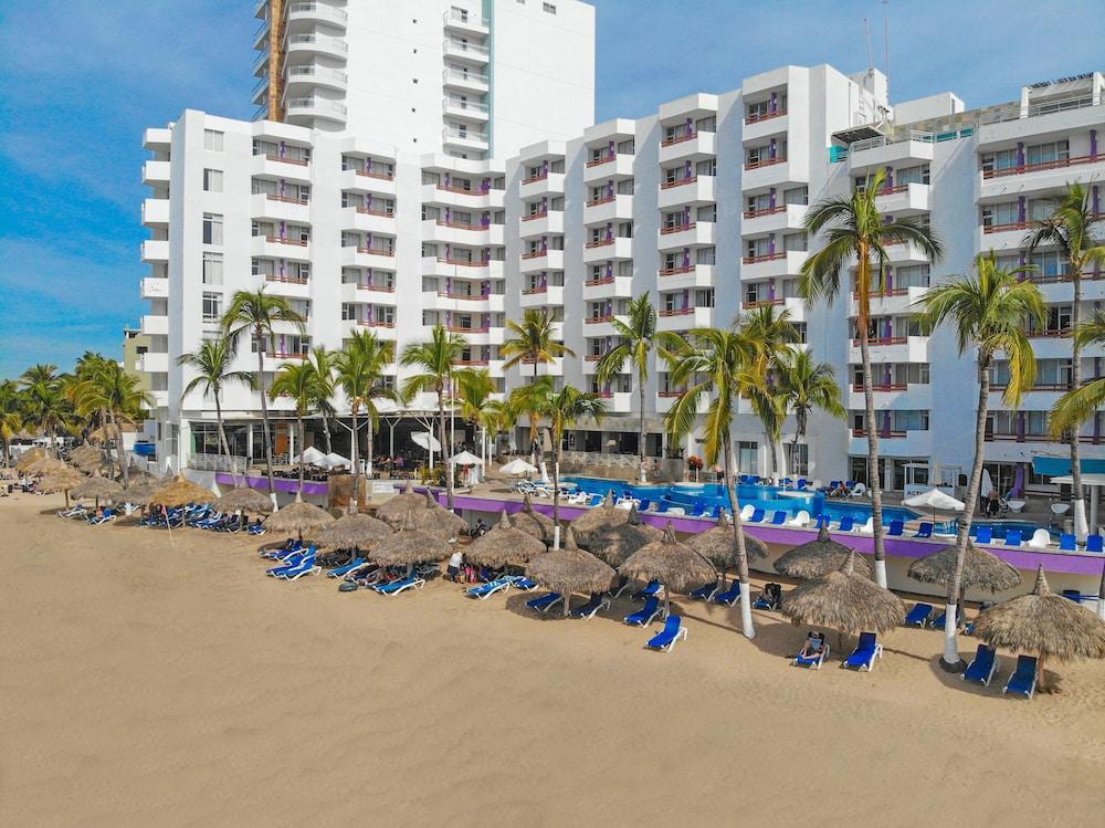 Oceano Palace Mazatlan Bagian luar foto
